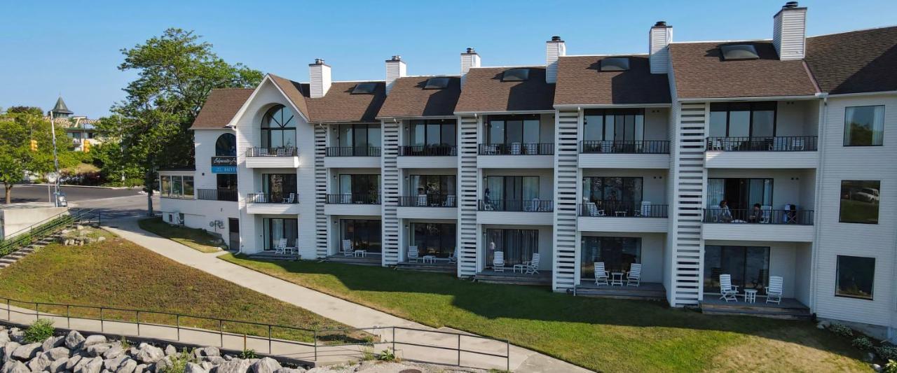 359 Edgewater Inn Charlevoix Ngoại thất bức ảnh