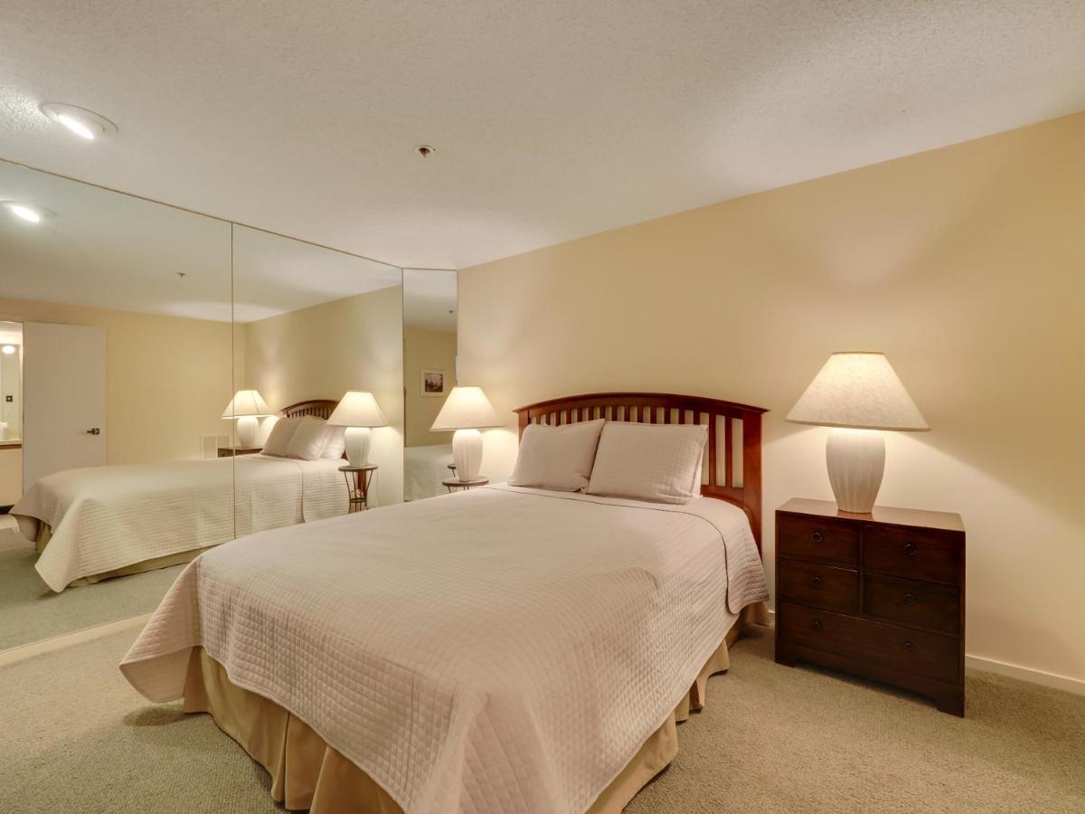 359 Edgewater Inn Charlevoix Ngoại thất bức ảnh